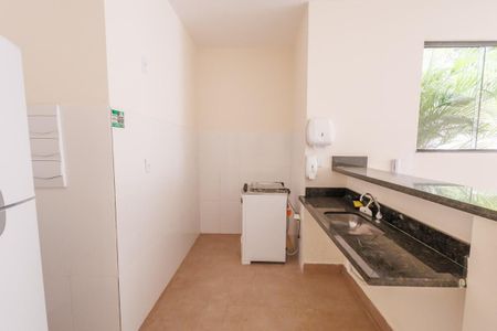 Apartamento para alugar com 69m², 2 quartos e 1 vagaÁrea comum - Salão de festas
