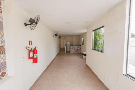 Apartamento para alugar com 69m², 2 quartos e 1 vagaÁrea comum - Salão de festas