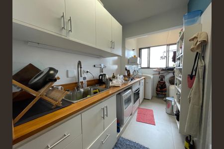 Apartamento à venda com 75m², 2 quartos e 1 vagaCozinha