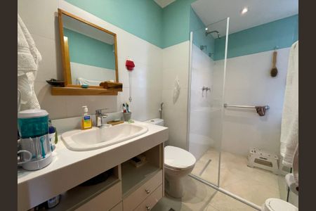 Apartamento à venda com 75m², 2 quartos e 1 vagaBanheiro Social