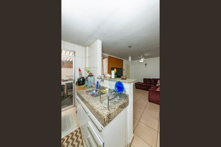 Apartamento para alugar com 69m², 2 quartos e 1 vaga Apartamento para alugar com 69m², 2 quartos e 1 vagaCozinha