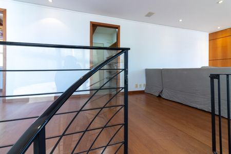 Apartamento à venda com 230m², 2 quartos e 3 vagas Apartamento à venda com 230m², 2 quartos e 3 vagasCobertura