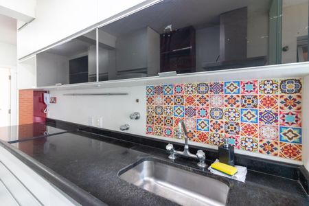 Apartamento à venda com 230m², 2 quartos e 3 vagas Apartamento à venda com 230m², 2 quartos e 3 vagasCozinha