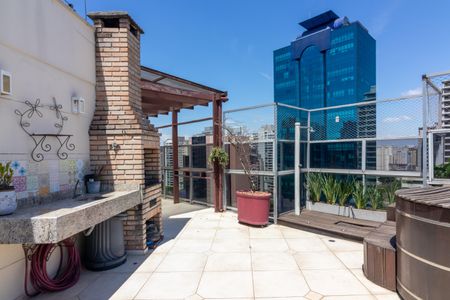 Apartamento à venda com 230m², 2 quartos e 3 vagas Apartamento à venda com 230m², 2 quartos e 3 vagasChurrasqueira