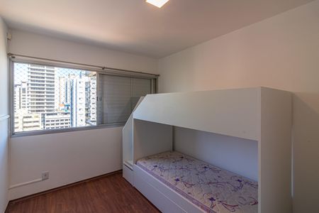 Apartamento à venda com 230m², 2 quartos e 3 vagas Apartamento à venda com 230m², 2 quartos e 3 vagasQuarto 1
