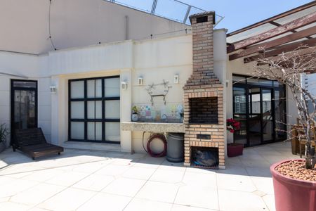 Apartamento à venda com 230m², 2 quartos e 3 vagas Apartamento à venda com 230m², 2 quartos e 3 vagasChurrasqueira