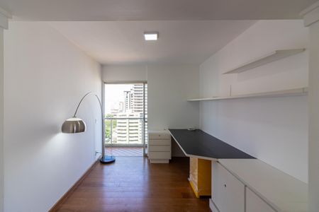 Apartamento à venda com 230m², 2 quartos e 3 vagas Apartamento à venda com 230m², 2 quartos e 3 vagasEscritório