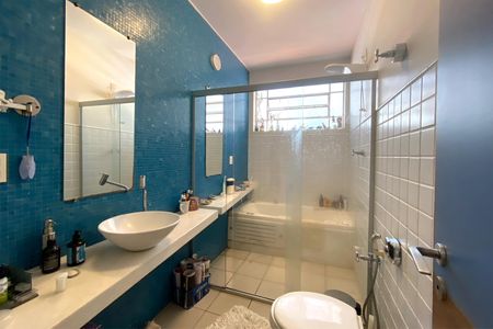 Apartamento à venda com 110m², 3 quartos e 1 vagaBanheiro 