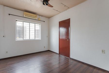Quarto de casa para alugar com 1 quarto, 44m² em Sarandi, Porto Alegre