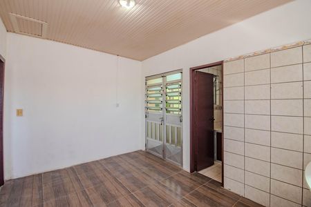 Cozinha de casa para alugar com 1 quarto, 44m² em Sarandi, Porto Alegre