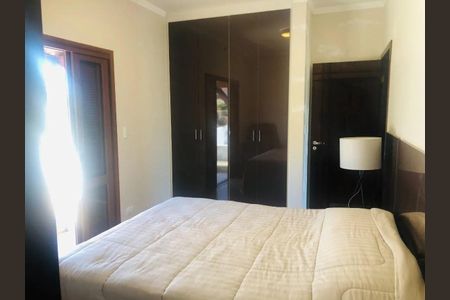 Casa à venda com 180m², 3 quartos e 2 vagas