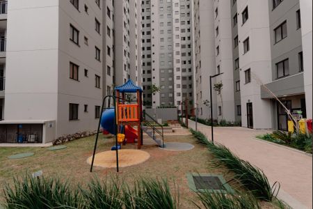 Apartamento para alugar com 37m², 2 quartos e sem vaga Apartamento para alugar com 37m², 2 quartos e sem vagaÁrea comum - Playground