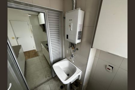 Apartamento para alugar com 150m², 2 quartos e 1 vagaÁrea de Serviço