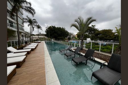 Apartamento para alugar com 150m², 2 quartos e 1 vagaÁrea comum - Piscina