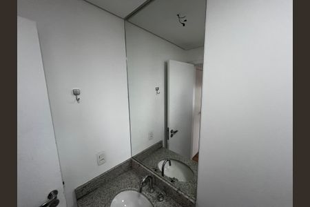 Apartamento para alugar com 150m², 2 quartos e 1 vagaBanheiro da Suíte