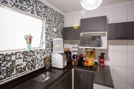 Apartamento à venda com 64m², 2 quartos e 1 vagaCozinha