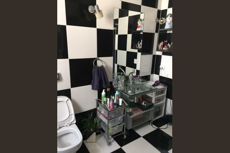 Casa à venda com 4 quartos, 700m² em Morumbi, São Paulo