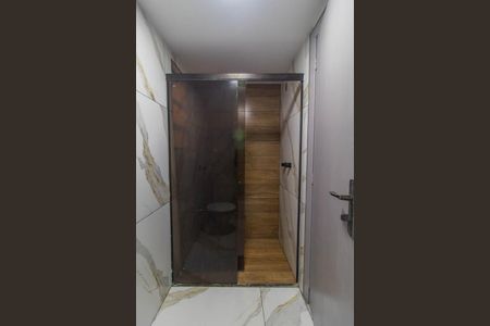 Apartamento à venda com 81m², 3 quartos e sem vagaBanheiro
