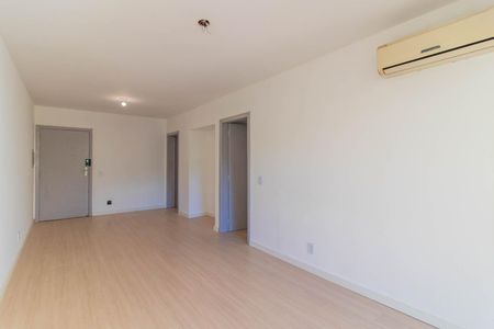 Sala de apartamento à venda com 3 quartos, 81m² em Cidade Baixa, Porto Alegre