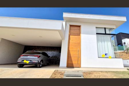 Casa de condomínio para alugar com 282m², 3 quartos e 4 vagasFachada