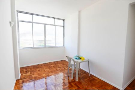 Sala de apartamento à venda com 2 quartos, 50m² em Vila Isabel, Rio de Janeiro