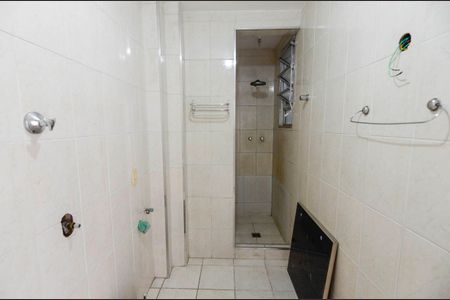 Apartamento à venda com 50m², 2 quartos e sem vagaBanheiro