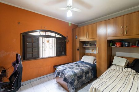 Casa à venda com 285m², 3 quartos e 5 vagasQuarto 2