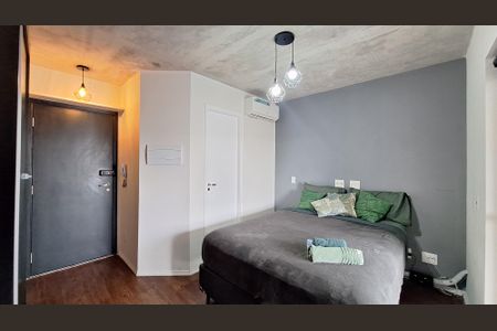 Studio para alugar com 35m², 1 quarto e 1 vaga Studio para alugar com 35m², 1 quarto e 1 vagaStudio