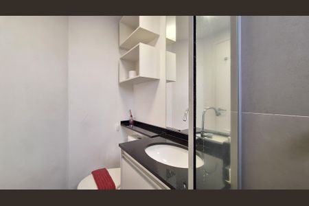 Studio para alugar com 35m², 1 quarto e 1 vaga Studio para alugar com 35m², 1 quarto e 1 vagaBanheiro Social