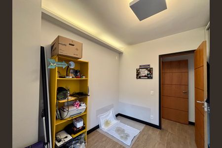 Apartamento para alugar com 85m², 2 quartos e 1 vaga Apartamento para alugar com 85m², 2 quartos e 1 vagaQuarto