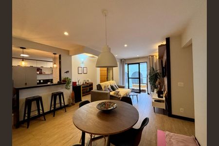 Sala de apartamento para alugar com 2 quartos, 85m² em Botafogo, Rio de Janeiro