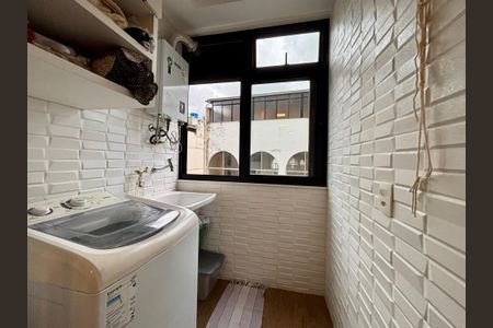 Apartamento para alugar com 85m², 2 quartos e 1 vaga Apartamento para alugar com 85m², 2 quartos e 1 vagaCozinha e Área de Serviço