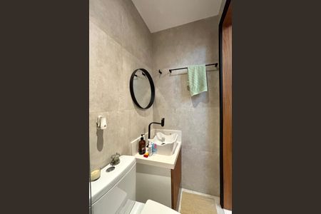 Apartamento para alugar com 85m², 2 quartos e 1 vaga Apartamento para alugar com 85m², 2 quartos e 1 vagaBanheiro social