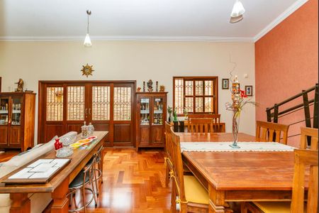 Casa à venda com 360m², 3 quartos e 6 vagasSala 1