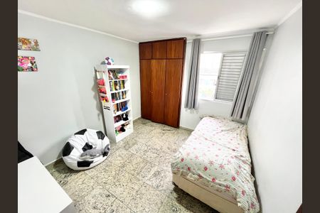 Apartamento à venda com 108m², 3 quartos e 1 vagaQuarto 2