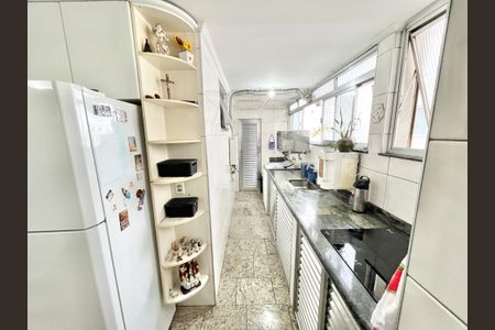 Apartamento à venda com 108m², 3 quartos e 1 vagaCozinha e Área de Serviço