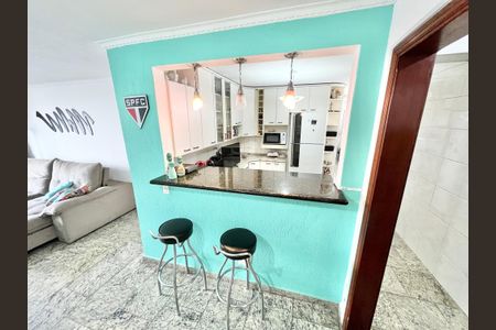 Apartamento à venda com 108m², 3 quartos e 1 vagaSala/Cozinha