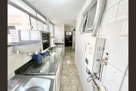 Apartamento à venda com 108m², 3 quartos e 1 vagaCozinha e Área de Serviço