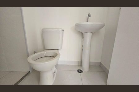 Apartamento para alugar com 54m², 2 quartos e sem vagaBanheiro