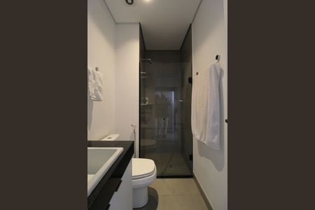 Banheiro de kitnet/studio para alugar com 1 quarto, 30m² em Vila Olímpia, São Paulo