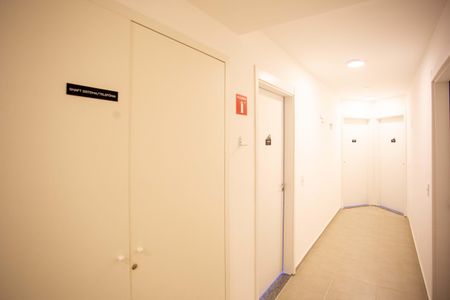 Apartamento à venda com 43m², 2 quartos e 1 vagaHall de entrada