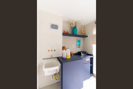 Apartamento à venda com 43m², 2 quartos e 1 vaga Apartamento à venda com 43m², 2 quartos e 1 vagaÁrea de Serviço