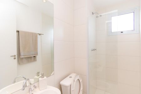 Apartamento à venda com 43m², 2 quartos e 1 vaga Apartamento à venda com 43m², 2 quartos e 1 vagaBanheiro
