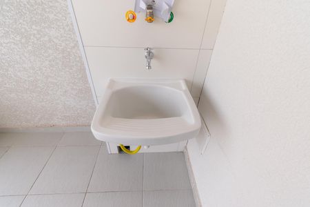 Apartamento à venda com 42m², 2 quartos e 1 vaga Apartamento à venda com 42m², 2 quartos e 1 vagaÁrea de Serviço