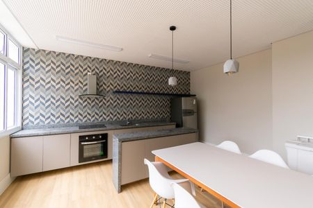 Apartamento à venda com 41m², 2 quartos e 1 vaga Apartamento à venda com 41m², 2 quartos e 1 vagaÁrea comum - Salao de festas