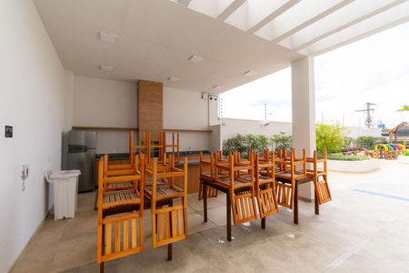 Apartamento à venda com 41m², 2 quartos e 1 vaga Apartamento à venda com 41m², 2 quartos e 1 vagaÁrea comum - Churrasqueira