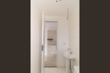Apartamento à venda com 43m², 2 quartos e 1 vaga Apartamento à venda com 43m², 2 quartos e 1 vagaBanheiro