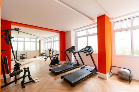 Apartamento à venda com 42m², 2 quartos e 1 vaga Apartamento à venda com 42m², 2 quartos e 1 vagaÁrea comum - Academia