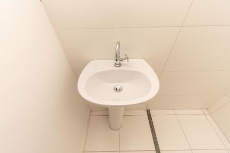 Apartamento à venda com 42m², 2 quartos e 1 vaga Apartamento à venda com 42m², 2 quartos e 1 vagaBanheiro