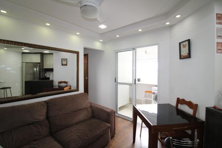 Apartamento à venda com 47m², 2 quartos e 1 vagaSala